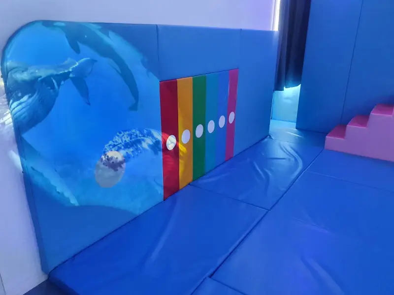 Interactive Soft Play Rooms with Projector and Colour Changing Lights