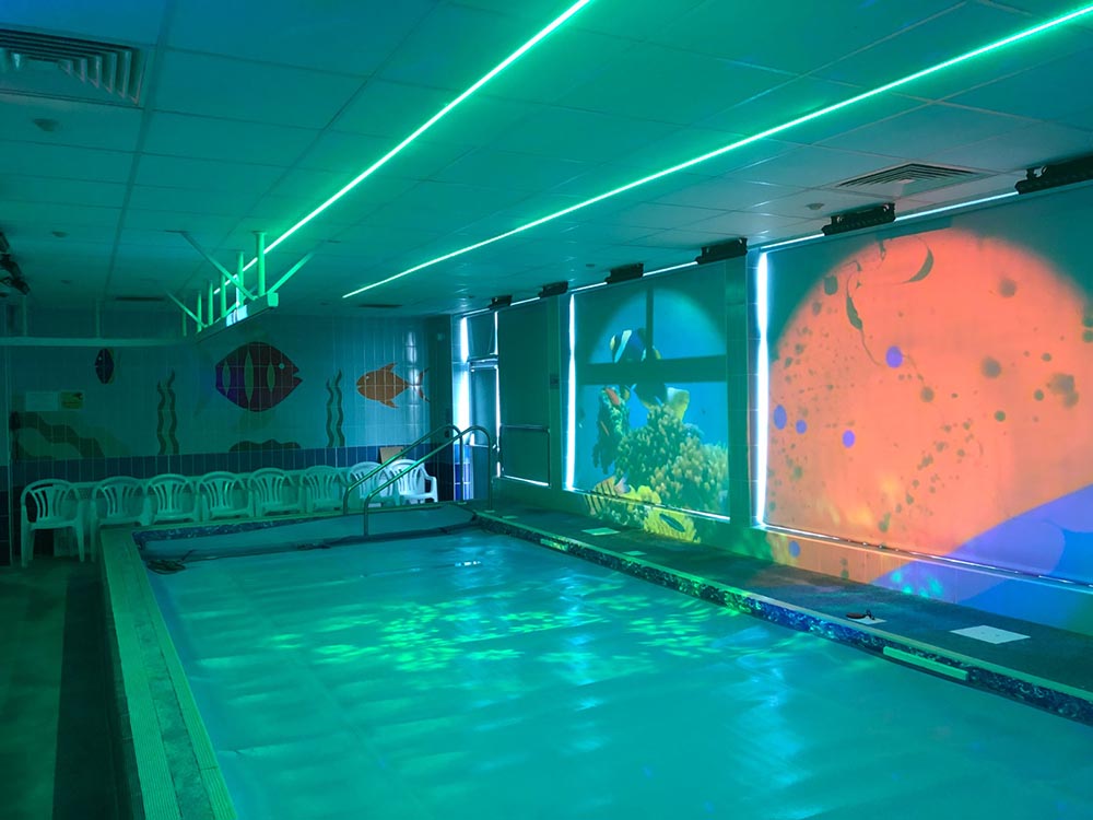 Sensory Swimming Pool At Primary School With Wall Projections And Mood Lighting